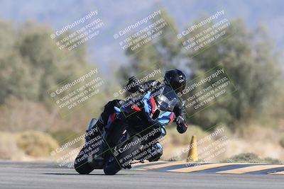 media/Oct-13-2025-Moto Forza (Mon) [[a66d839500]]/4-C Group/Session 4 Turn 7/